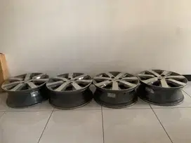 Dijual Velg OEM Honda Freed 2012 Original Siap Pasang