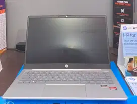 Laptop Tipis Ringan. Cocok untuk multitasking kuliah dan kerja.