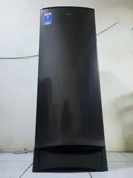 kulkas AQUA 1 PINTU