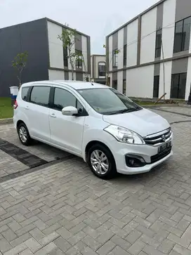 (LOW KM) Suzuki Ertiga GX AT 2015