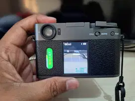 Kamera Fujifilm X Half Bonus 2 Baterai dll
