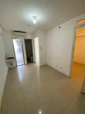 Sewa apartemen Bassura 2 kamar kosongan