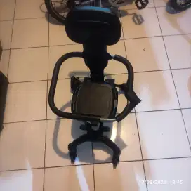 Stroller dorongan anak masih gress pakai