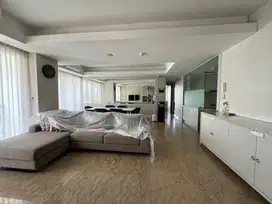 Jual apartemen royale springhill 3 kamar 192 meter murah