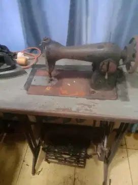 Mesin jahit dan mesin obras