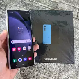 Samsung galaxy Z Fold 5 ram 12/512 GB