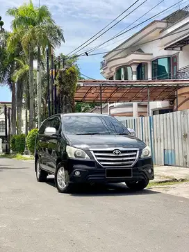 Innova 2.5 G diesel manual 2014