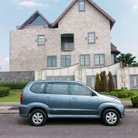 Daihatsu Xenia 2010 Bensin