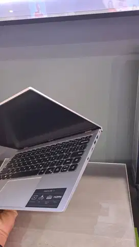 Laptop cocok untuk kuliah dan kerja By HP