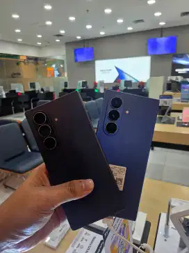 Samsung Galaxy Zfold7 12/256 Casback hingga 3,5juta