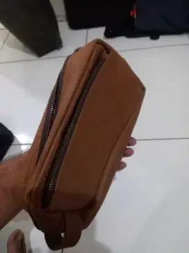 Handbag Pria, kulit asli masih bagus