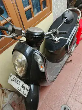 Dijual scoopy 2017