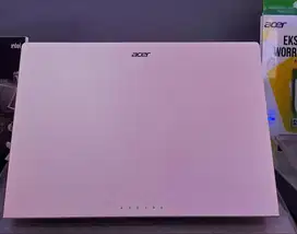 Acer Aspire Lite N150 laptop tipis batrei tahan lama.