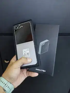 Samsung Galaxy Z Flip 6 256GB Fullset