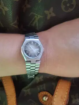 Jam tangan solvil et titus rare item collector only