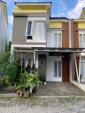 RUMAH MODERN NYAMAN DI BINTARO