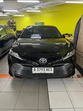 Toyota Camry 2019 Bensin
