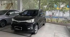 Toyota Avanza Veloz 1.5 Bensin-MT 2018 Hitam