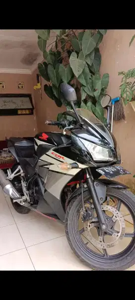 CBR 150 tahun 2015 akhir