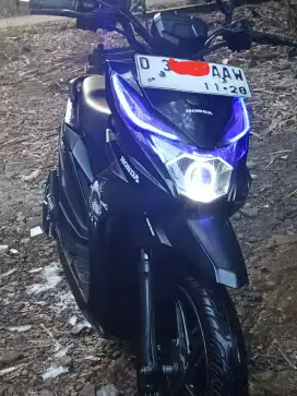Di jual Beat street tahun 2017 hitam