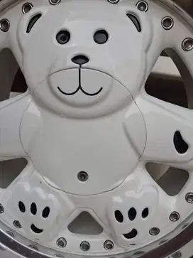 For sale VELG HSR motif BEAR / BERUANG,. Warna Putih. R15 MULUSS