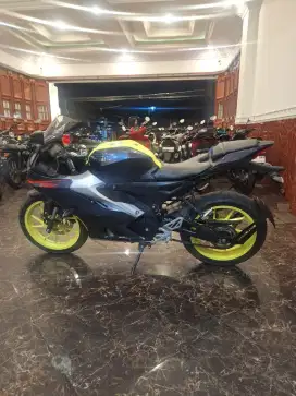 DP 1 JT PROMO R15 V4 2023 MOTOR MULUS KAYA BARU KM RENDAH PAJAK HIDUP