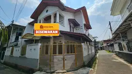 Disewakan rumah di pondok kelapa jakarta timur
