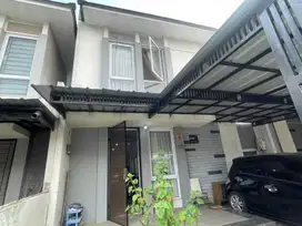 Dijual cepat rumah di kota wisata cibubur