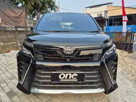 TOYOTA VOXY 2.0 2019 ( ISTIMEWA )