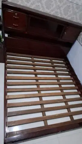 Dipan/ Ranjang Jati 100%
