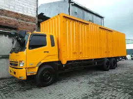 MULUS+banBARU MURAH Mitsubishi Fuso tronton 6x2 HD box besi 2023 bok