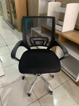 Kursi kantor siap antar