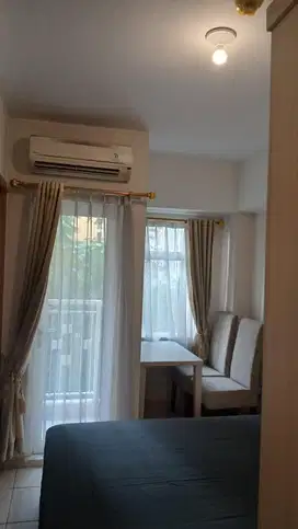 Apartement springlake summarecon bekasi