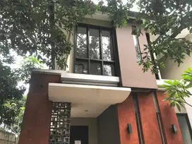 Rumah Qozy 3 KT Nyaman di Komp Paradesa Cinere