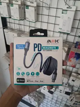 Kabel dat c to l merk MIIK