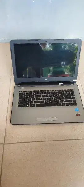 Laptop HP 14 Intel Core i5-Gen6 Vga Amd Radeon Ram 8GB Hdd 1TB Win10