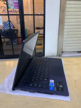ASUS B1400C LIKE NEW