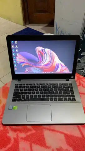 Laptop Asus X442U Core i5