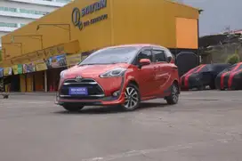 Pajak Panjang Toyota Sienta  1.5 Q Bensin-AT 2016 Orange