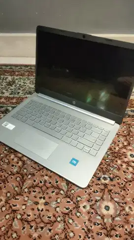 Laptop Hp N 4500 8/256 gb