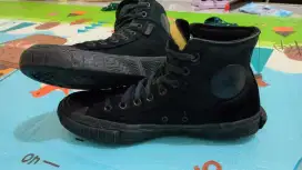 CONVERSE CHUCK TAYLOR LIMITED EDITION