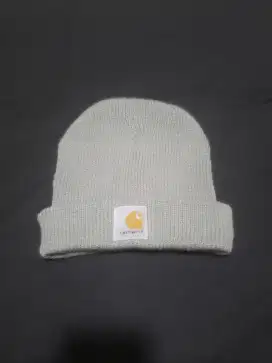 Topi kupluk Beanies carhatt second bekas