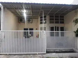Jual cepat murah rumah wiguna 1,5 lantai