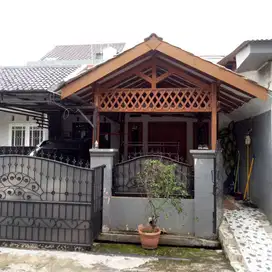 Dijual Rumah lokasi di Bojong Depok baru II, Kelurahan Sukahati, Bogor