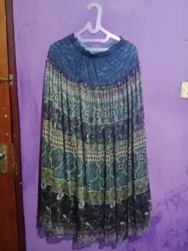 Rok bawahan wanita