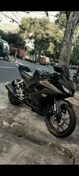 Yamaha R15 v3 2018 (Black Doff)