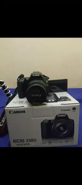 Kamera Canon Eos 250D