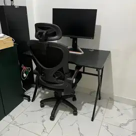 Meja Gaming Kursi Ergonomis
