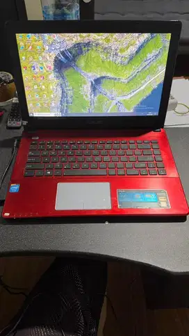 Laptop asus X450 core i3 ram 4gb hdd 1  120gb hdd 2 500gb display 14”