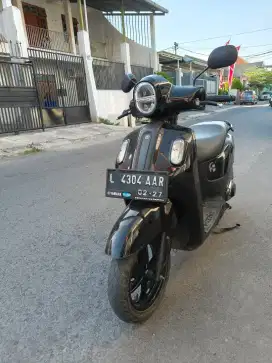 Dijual Yamaha Fazzio 2022 Hitam
